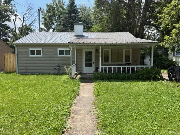 907 Southgate DR, Crawfordsville, IN 47933-3656