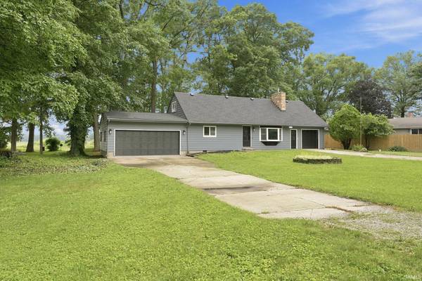 18111 Faylor DR, Huntertown, IN 46748