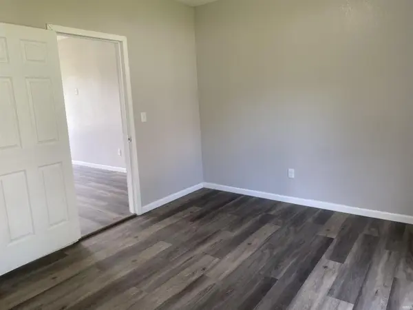 304 W High ST, Portland, IN 47371