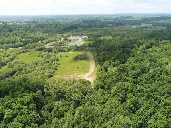 00 Peerless RD, Bedford, IN 47421