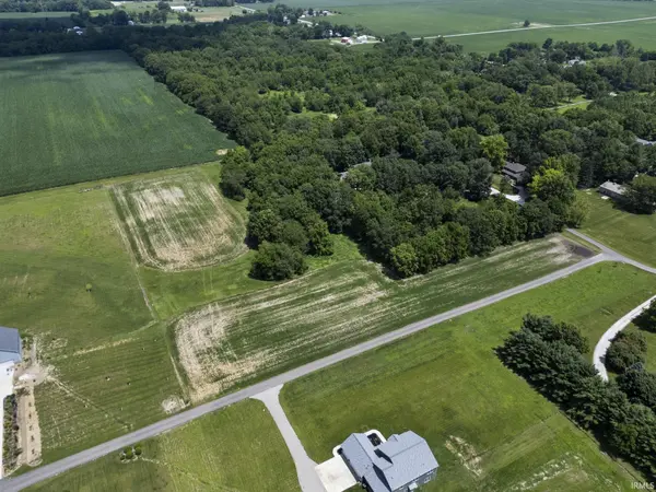 626 Perry LN, West Lafayette, IN 47906
