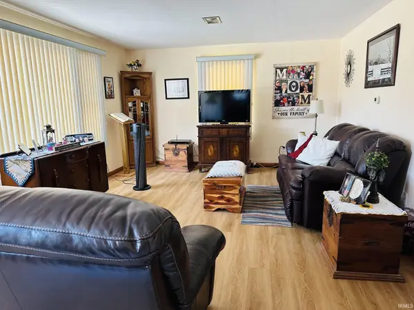 305 S Toner ST, Kewanna, IN 46939