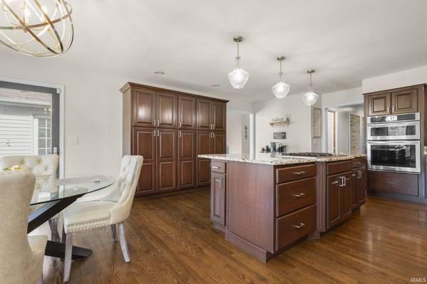 16541 Jackson RD, Mishawaka, IN 46544