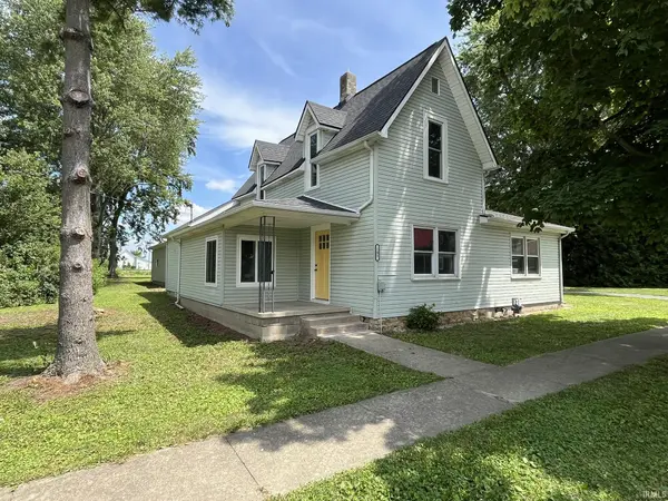 103 E 2nd ST, Converse, IN 46919