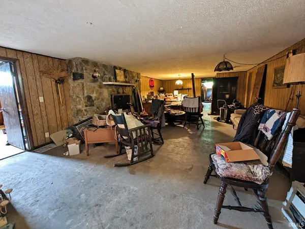 1715 E 700 S ***, North Judson, IN 46366