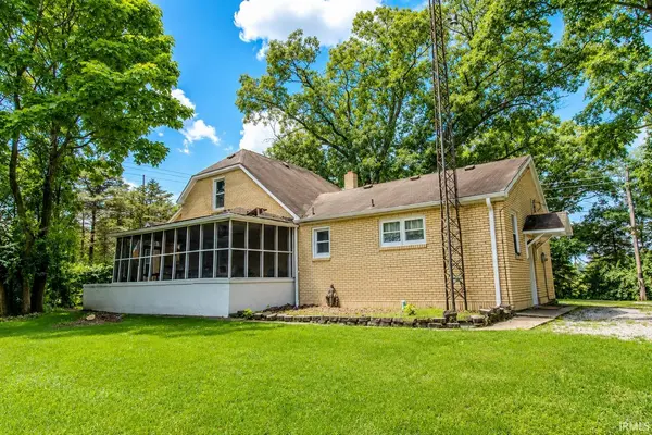 2020 E State Road 10 ***, Knox, IN 46534