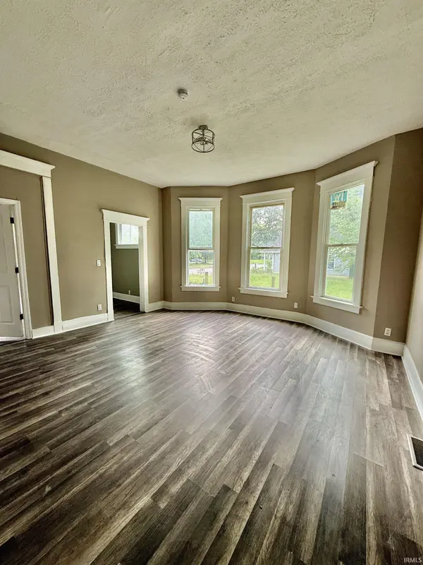 712 E Blackford AVE, Evansville, IN 47713