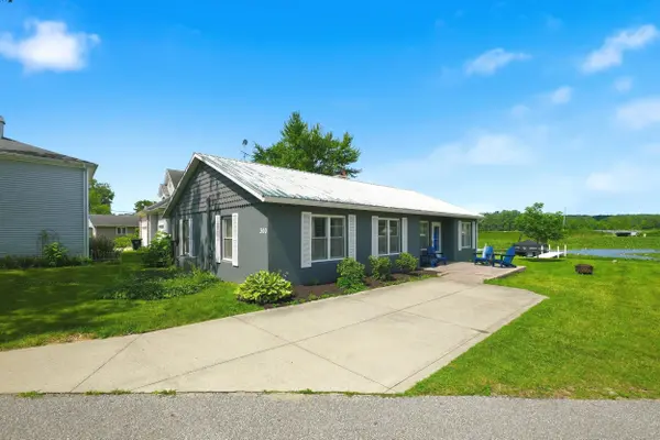 300 Lane 195 Crooked LK ***, Angola, IN 46703