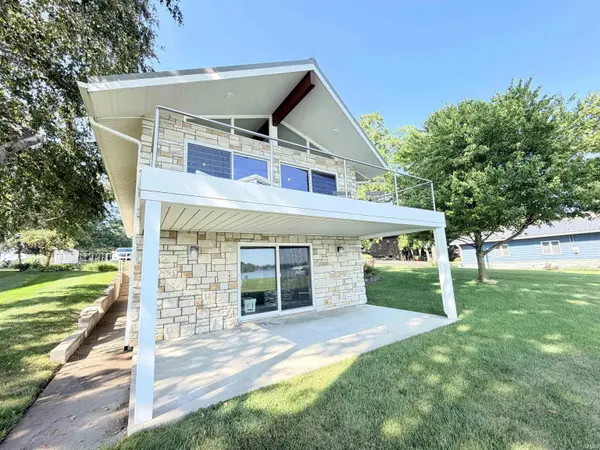 2711 Barrett RD, Rochester, IN 46975