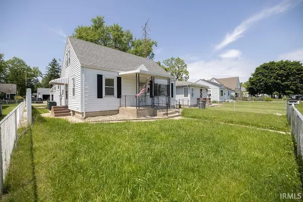 2107 S Grant ST, Muncie, IN 47302