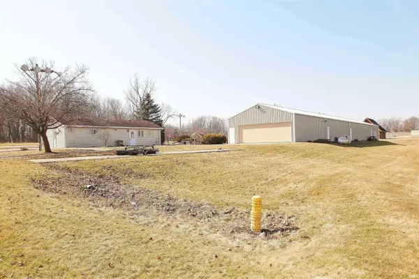 2004 W North ST, Kendallville, IN 46755