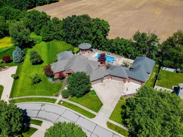 136 Tulip CIR, Bremen, IN 46506