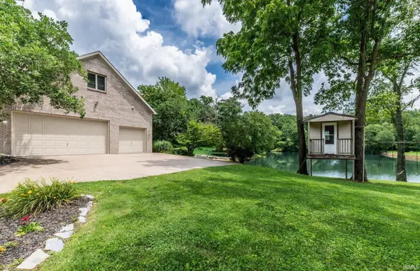 6909 Tonia CT, Evansville, IN 47710