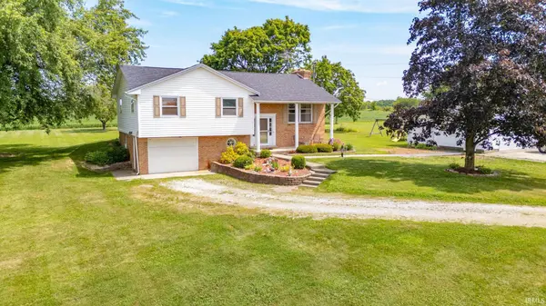 548 E State Road 28 ***, Alexandria, IN 46001-8916