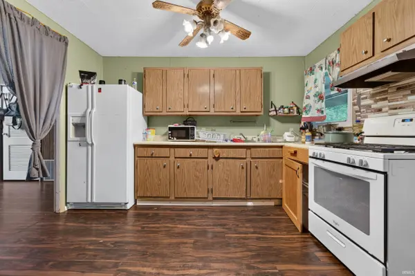 707 Walnut AVE, Logansport, IN 46947