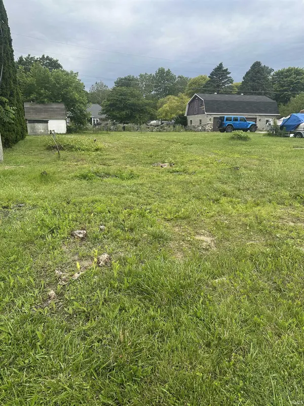 4480 Pleasant Pointe LN, Bremen, IN 46506