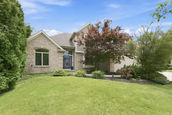 10115 Red Oak CT, Fort Wayne, IN 46804-5223