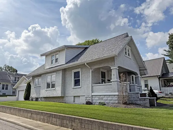 1335 Kundeck ST, Jasper, IN 47546