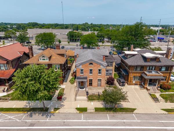 614 W Berry ST, Fort Wayne, IN 46802