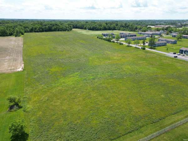 1700 E Bradford PIKE, Marion, IN 46952
