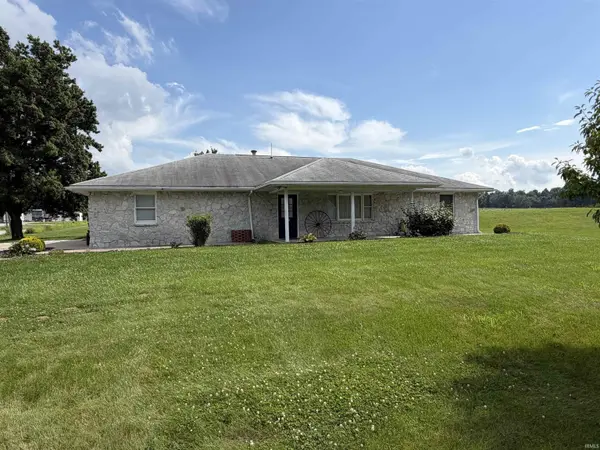 106 E 14th ST, Clay City, IN 47841