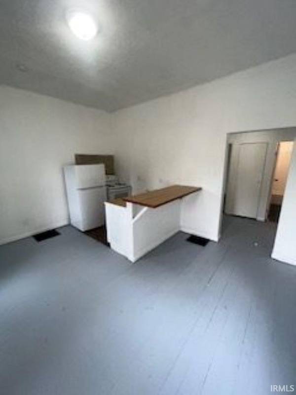 1800 N 6th AVE, Evansville, IN 47710-2620