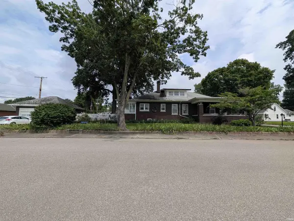 703 College AVE, Mount Vernon, IN 47620-1458