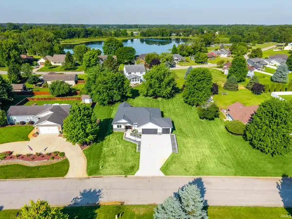 4085 E Oldfield DR, Leesburg, IN 46538