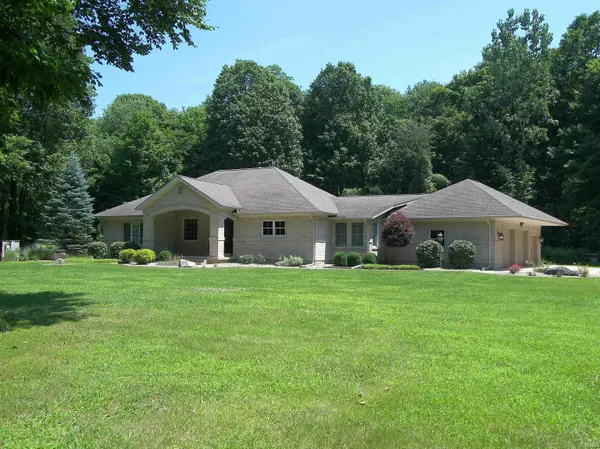 2250 N 350 W ***, Warsaw, IN 46580