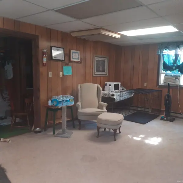 503 W Lincolnway HWY, Osceola, IN 46530
