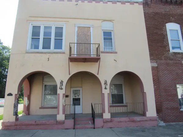130 N MERIDIAN ST, Greentown, IN 46936