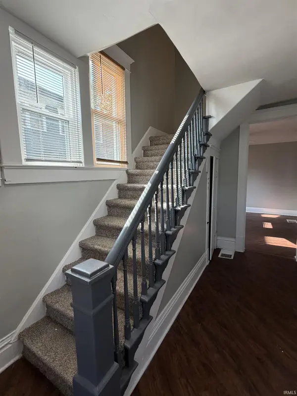721 W 6th ST, Marion, IN 46953