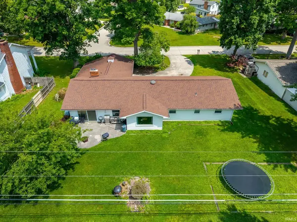 7210 Blackhawk LN, Fort Wayne, IN 46815