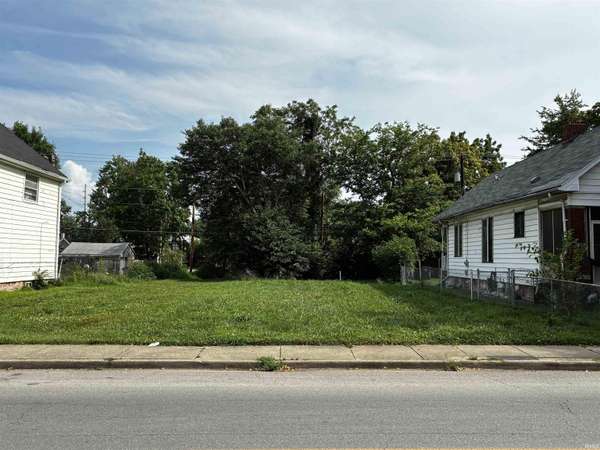 631 E Virginia ST, Evansville, IN 47711