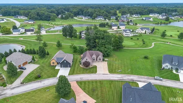 803 Spyglass Hill DR, Bedford, IN 47421
