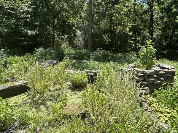 1932 S Garrison Chapel RD, Bloomington, IN 47403