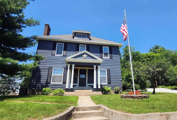 300 W Main ST, Syracuse, IN 46567-1127