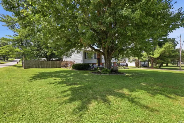 295 Bennett RD, Bedford, IN 47421