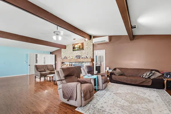 17220 Shively RD, Bremen, IN 46506