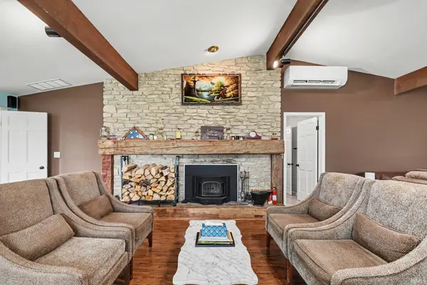17220 Shively RD, Bremen, IN 46506