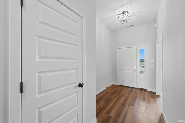 10945 Wild Iris CV, Fort Wayne, IN 46818