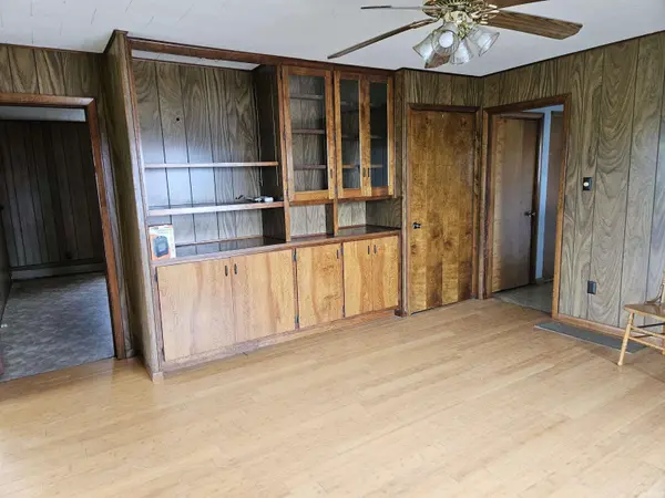4192 W 325 S. ***, Logansport, IN 46947