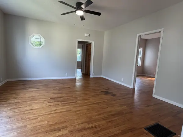 218 N G ST, Marion, IN 46952-3625