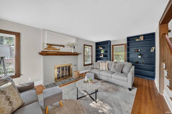 1122 N St. Joseph ST, South Bend, IN 46617
