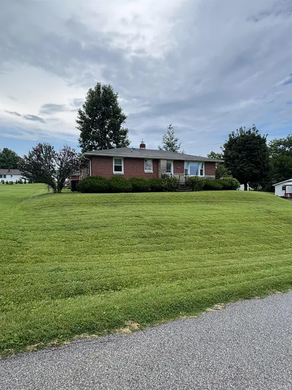 501 E Florence ST, Salem, IN 47167