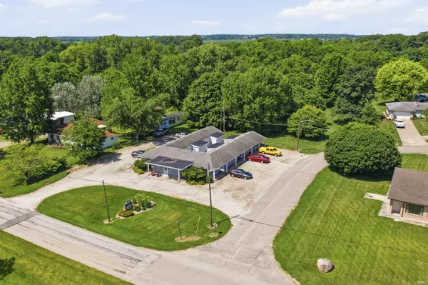601 S Walnut ST, Mount Summit, IN 47361