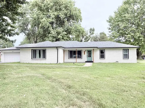 800 Upland DR, Logansport, IN 46947