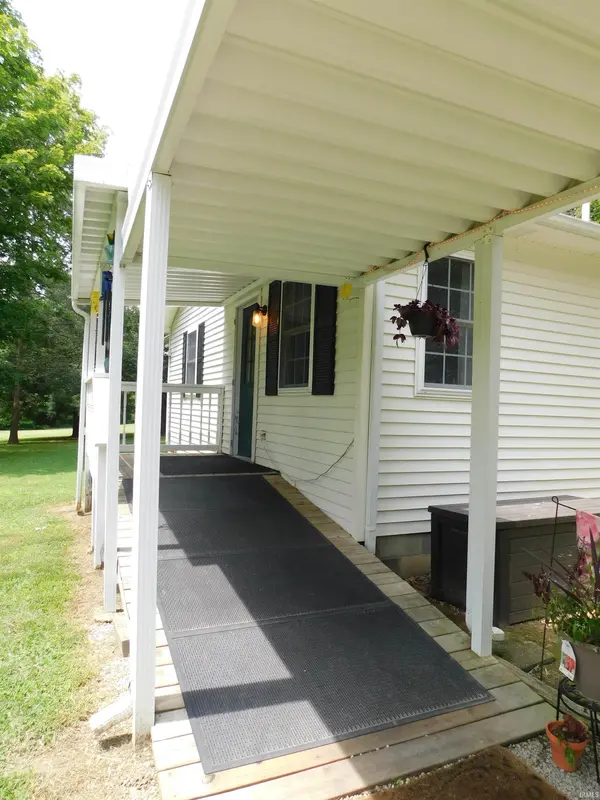 2975 N Old 56 ***, Salem, IN 47167-7053