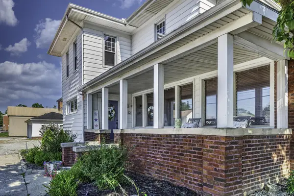 312 S Main ST, Bluffton, IN 46714-2519