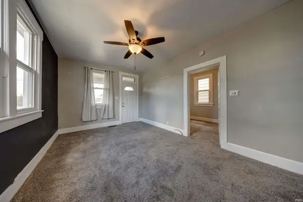 1220 Read ST, Evansville, IN 47710